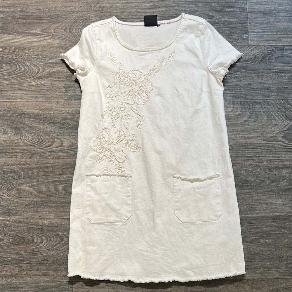 Nanette Lepore Floral Denim Dress White Embroidered Raw Hem Pockets Medium
